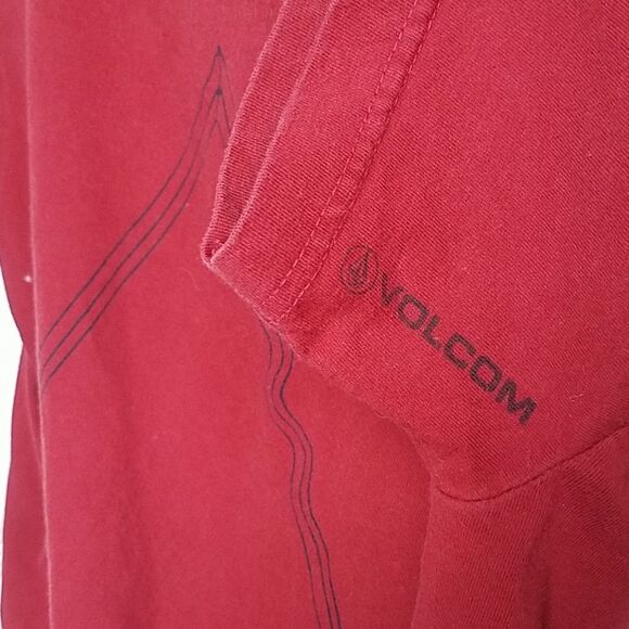 VOLCOM WOMENS TEE SIZE L - Picture 3 of 3